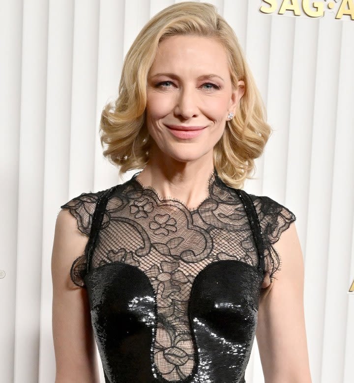 Guys, Cate Blanchett Wore Over 100 Spoons on the Red Carpet (& She Looked Stunning)