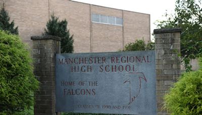 Manchester Regional superintendent steps down, takes position in larger district