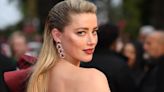 Amber Heard sorprende al Internet bailando "Como la flor" de Selena