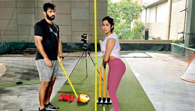 Mr & Mrs Mahi: Cricket coaches Vikrant Yeligeti and Abhishek Nayar on getting Janhvi Kapoor ready for the movie