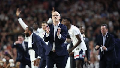 How much money will it take to keep Dan Hurley at UConn? Breaking down NBA, college coaching salaries