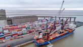 Puerto de Buenos Aires: entre indefiniciones por su futuro, APM avanza y aprovecha la conflictiva terminal 5