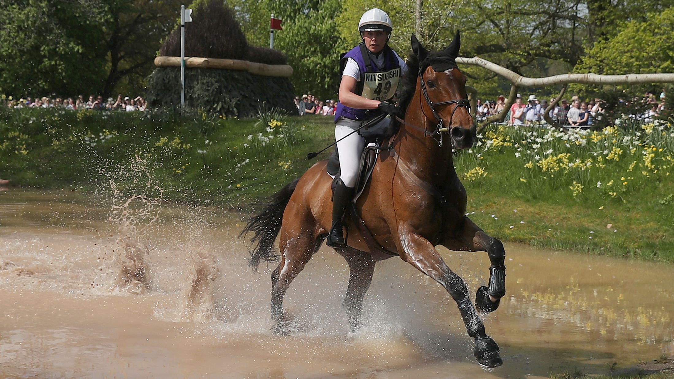 British eventer Georgie Campbell dies after fall at competition in Devon