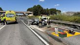 Fallece un hombre al colisionar su vehículo contra un camión en la carretera N-344, en Jumilla