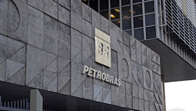 Vale investir na Petrobras (PETR4) pelos dividendos? Veja o que fazer após o balanço - Estadão E-Investidor - As principais notícias do mercado financeiro