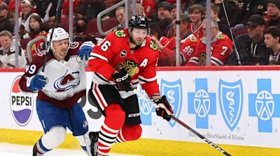 Blackhawks' Jason Dickinson hoping to take next step in mid-career offensive growth