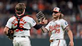 Orioles rout struggling Rangers 11-2