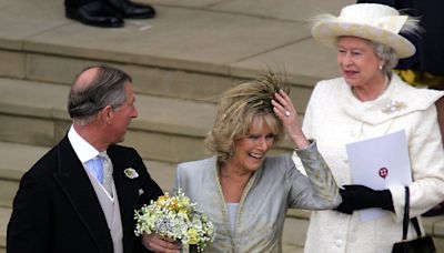 Carlos III y Camila celebran 19 años de casados: La anécdota de su boda que hizo reír a la reina Isabel II