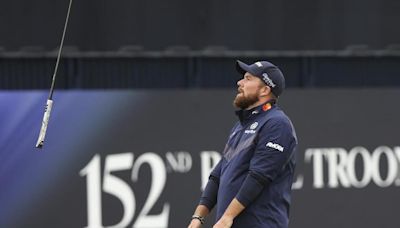 Shane Lowry lets British Open lead slip away. Si Woo Kim makes hole in one