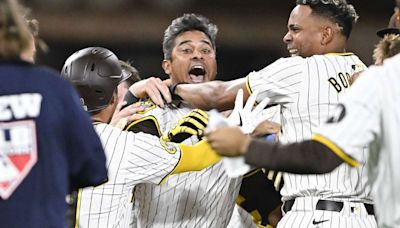 Pinch-hitter Solano delivers winning single in the 10th as the Padres stun the Dodgers 6-5