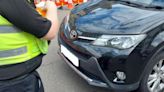 Can't park there mate! Driver leaves car in middle of road