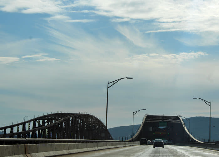 Suicides on Hudson River bridges this weekend - Mid Hudson News