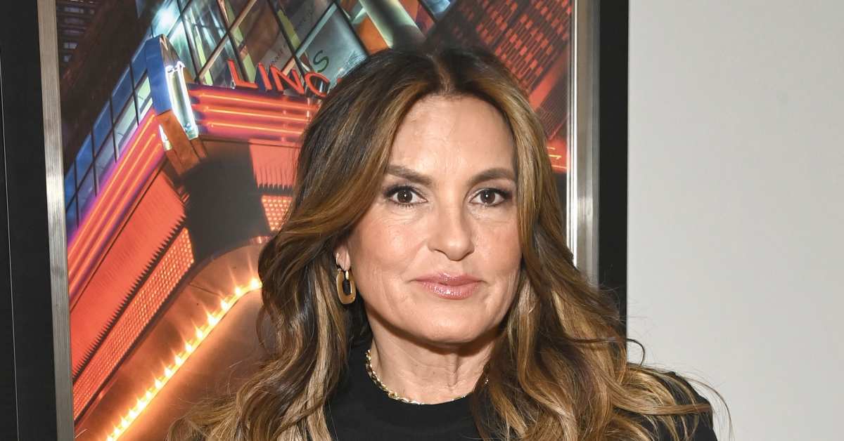 Fans Call Mariska Hargitay 'Sunshine' in Unfiltered Morning Selfie