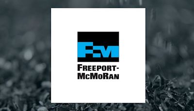 Freeport-McMoRan Inc. (NYSE:FCX) VP Douglas N. Currault II Sells 55,000 Shares of Stock