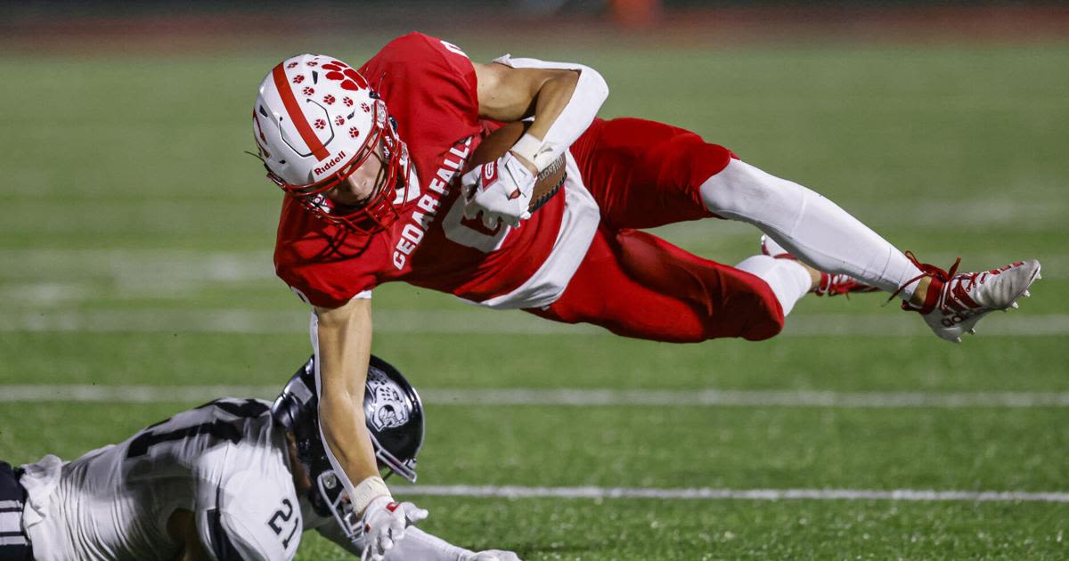 High School Football: Ankeny Centennial pulls away from Cedar Falls