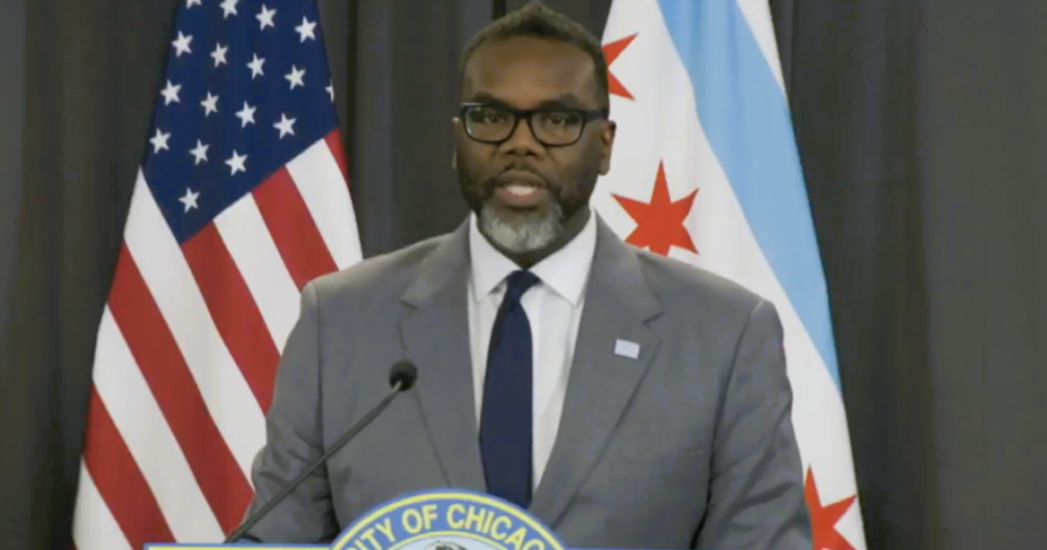 Chicago mayor responds to criticism over migrant spending, ShotSpotter