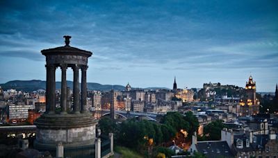 Walking tour in Scottish city tops UK's best free tourist attraction list