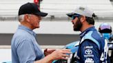 Primary sponsor signs new deal with Martin Truex Jr., JGR