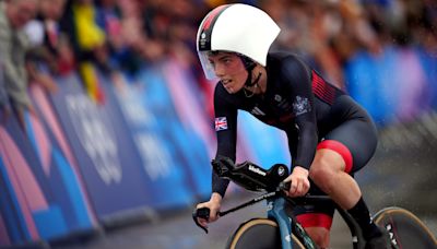 Silver joy for Anna Henderson in women’s time trial at Paris Olympics
