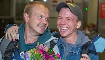 Couple Who Fled Russia’s Anti-LGBTQ Laws Remarries After Reuniting in Minnesota: 'Deeply Touched'