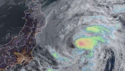 Tempestade tropical Maria toca a terra no Japão com chuvas intensas