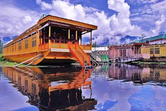 Dal Lake