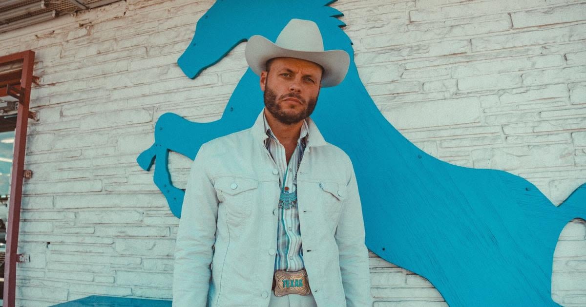 Country singer Charley Crockett can't stop recording, releases album before St. Louis show