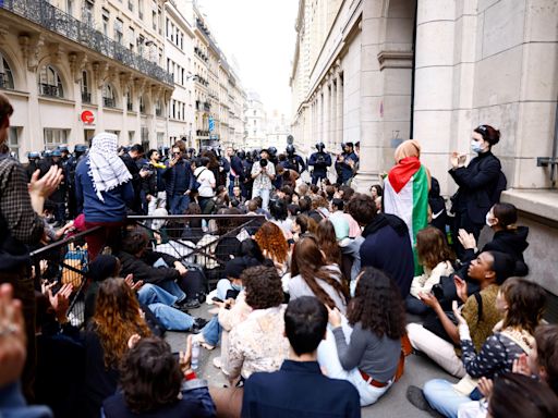 Francia: desalojan la universidad de la Sorbona por protestas pro palestinas