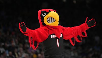 Report: Louisville to Host Young Harris College for Exhibition Matchup