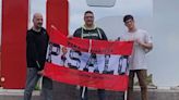 La locura por Bilardo de un peñista argentino del Sevilla: más de 1.000 kilómetros para ver a Estudiantes