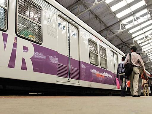 Mumbai News: Technical Failure Disrupts WR Suburban Local Services At Borivali Station