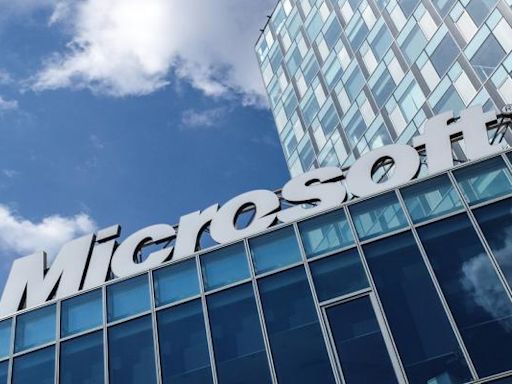 The Zacks Analyst Blog Highlights Microsoft,Apple Alphabet and CompX International