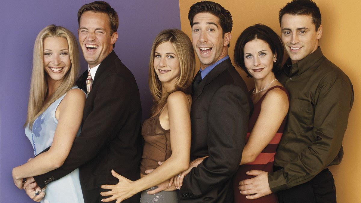 20 Fave ‘Friends’ Guest Stars: From Founder of the 'I Hate Rachel Green Club' to Paul Rudd