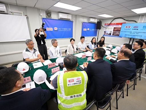 何永賢：簡約公屋攸壆路項目內地MiC組件本月會全部完成發運 - RTHK