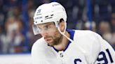 Maple Leafs' John Tavares out for three weeks with oblique injury