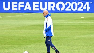 La Italia de Spalletti debate sobre fútbol y videojuegos