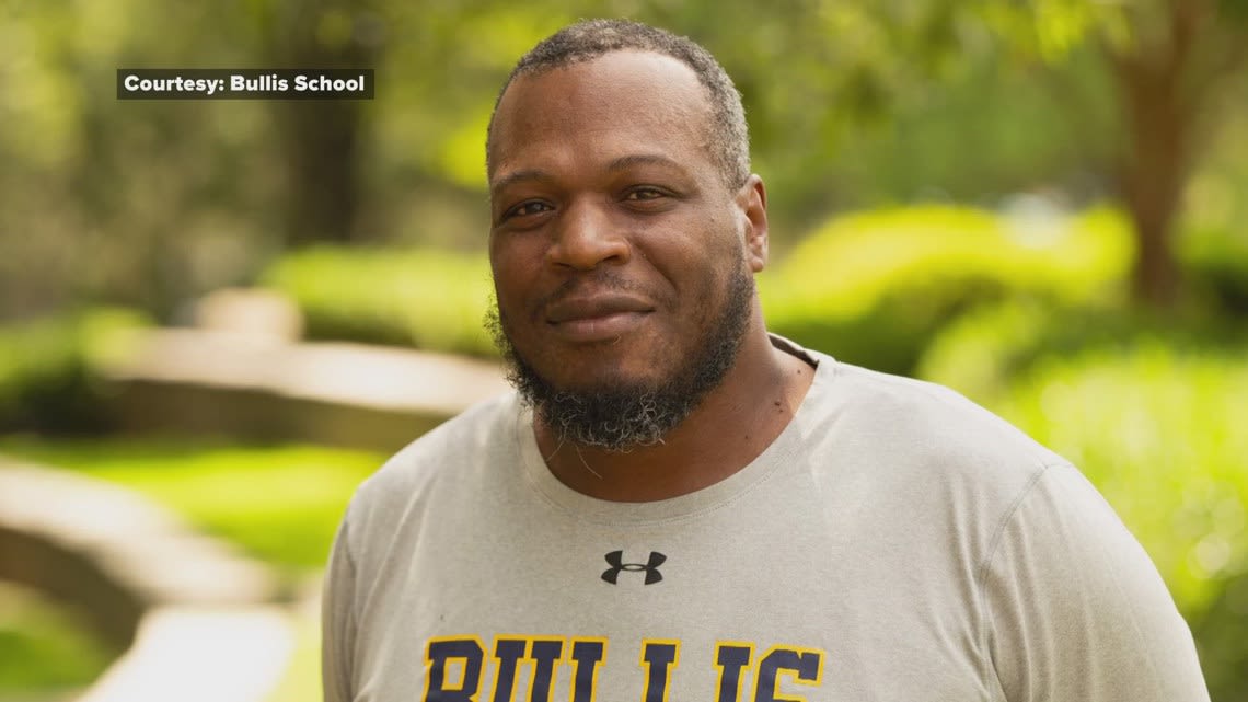 Bullis School football team honors head coach who suddenly passed away