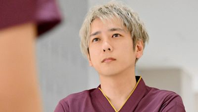 二宮和也睽違6年再披白袍 黑化變銀髮惡魔