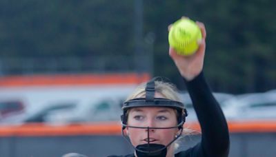 Kiran Sanford and her 6 no-hitters a 'highlight' for top-ranked Mishicot softball