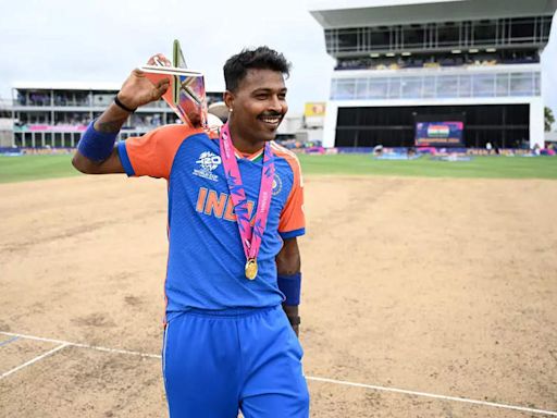 'Told crowd to behave...': Sanjay Manjrekar makes big comment on Hardik Pandya after India's T20 World Cup triumph | Cricket News - Times of India