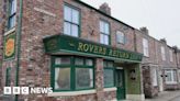 Rovers Return pub plan sparks licensing battle