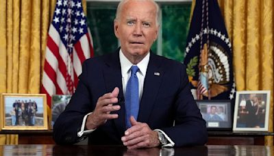 Joe Biden mumbles as he reveals why he decided to 'pass the torch'