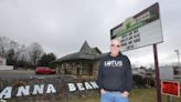 Witty messages between Barberton businesses a sign of good times