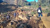 Papúa busca supervivientes del alud que estima que ha enterrado a más de 2.000 personas