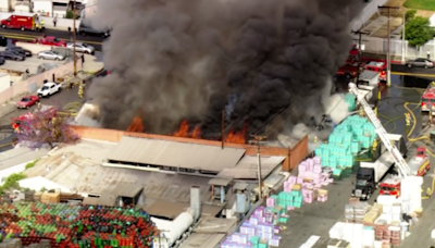 3-alarm fire erupts at commercial building in Lynwood