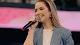 Grávida, famosa cantora revela que está com câncer: 'Assustador'