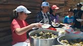 Asociación "Este es el momento" lleva comida y regalos a zona con alta marginación en Morelia