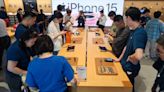 Apple falls out of top 5 in China smartphone market in Q2