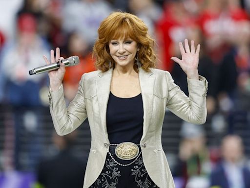 New Reba McEntire comedy, 'Wicked' special set at NBC while 'Suits' spinoff still pending