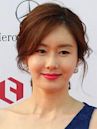 Kim Ji-soo (actress, born 1972)